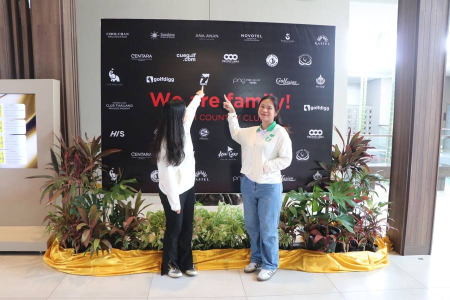 Sponsor at a Siam Country Club golf event